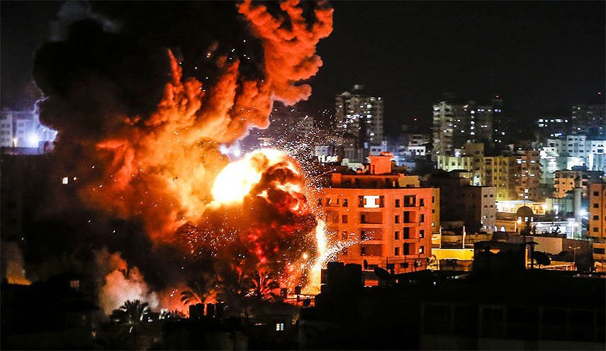 الاحتلال يقصف بالصواريخ 'كنيسة الروم الأرثوذكس' في غزة