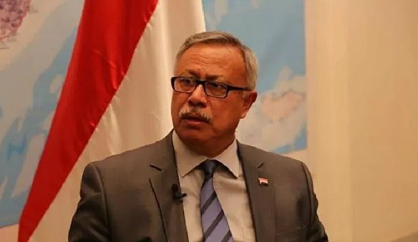 حكومة صنعاء تهدد باستهداف السفن الإسرائيلية حال تواصل القصف على غزة
