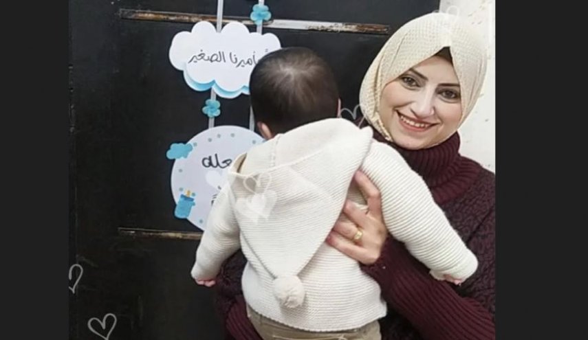 بالصور..استشهاد صحفية فلسطينية مع طفلها جراء غارات صهيونية