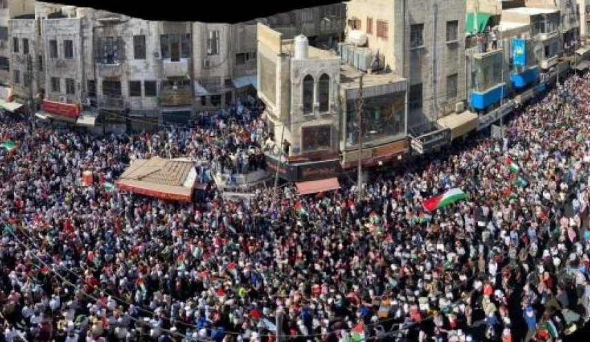 الفصائل الفلسطينية تدعو للنفير يومي الجمعة والأحد المقبلين نصرة لغزة
