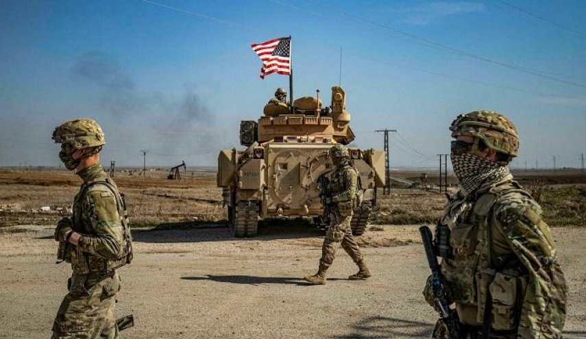 قصف يستهدف القاعدة الأميركية في حقل العمر النفطي بسوريا 

