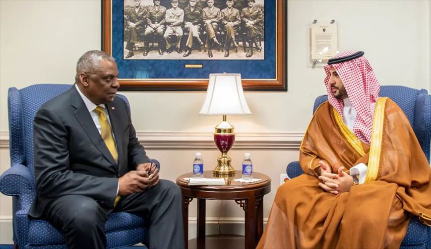 وزيرا الدفاع الأمريكي والسعودي يبحثان منع امتداد الحرب على غزة لتشمل المنطقة كلها