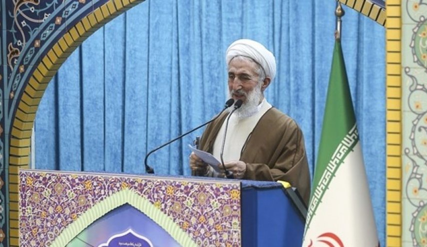 خطيب جمعة طهران يؤكد على دعم اهالي غزة