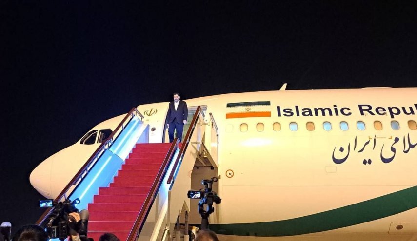 النائب الاول للرئيس الايراني يصل الى شنغهاي