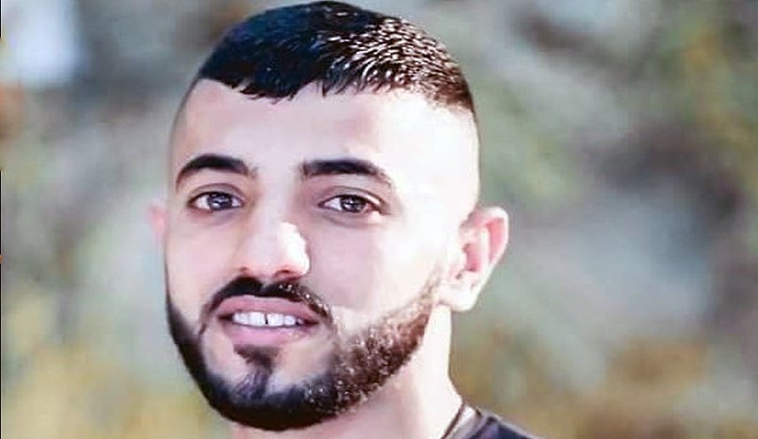 استشهاد شاب وإصابة اثنين أحدهم بجروح حرجة شمالي الخليل