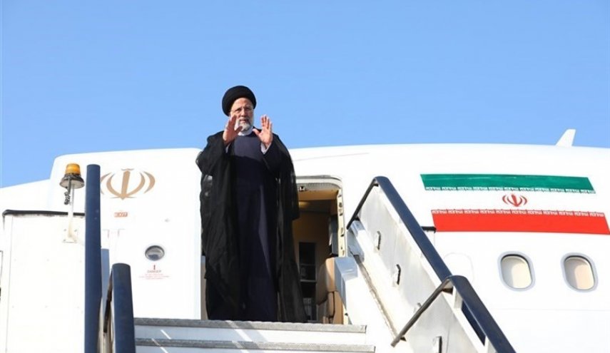 الرئيس الإيراني يغادر إلى طاجيكستان