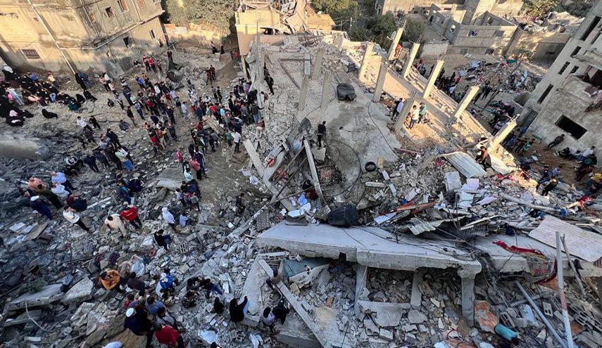 34 يوما لمحرقة غزة.. شهداء بمجازر جديدة