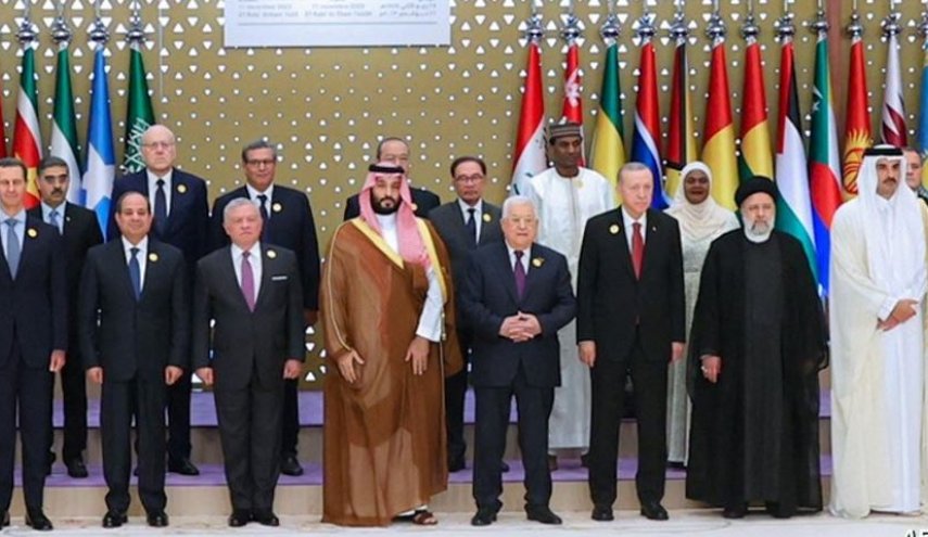 قمة الرياض تصدر بيانها الختامي وتؤكد على كسر الحصار على غزة