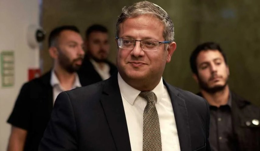 قبيل الإفراج عن اسرى فلسطينيين.. قرارات 