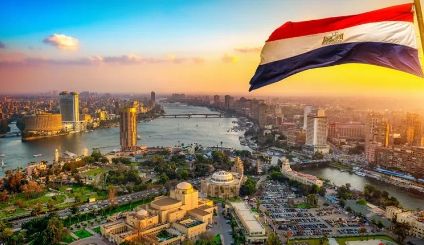 توفي أثناء التصوير.. رحيل فنان مصري شهير إثر أزمة قلبية مفاجئة
