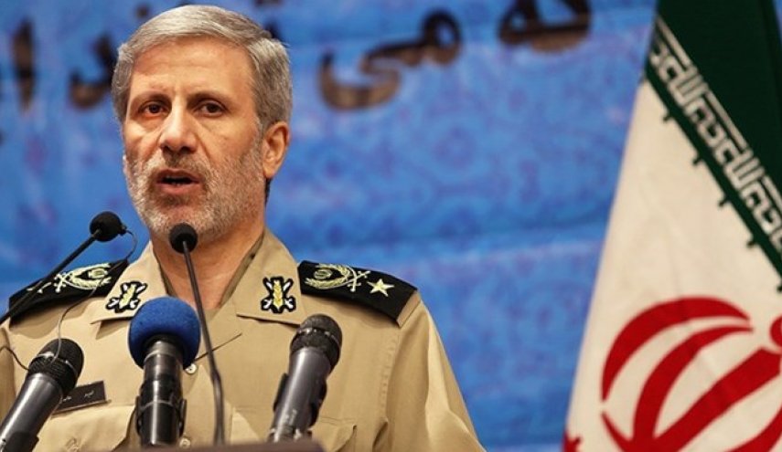 الشهيد فخري زادة تابع موضوع الدفاع النووي والكيمياوي والجرثومي بكل جد ومثابرة
