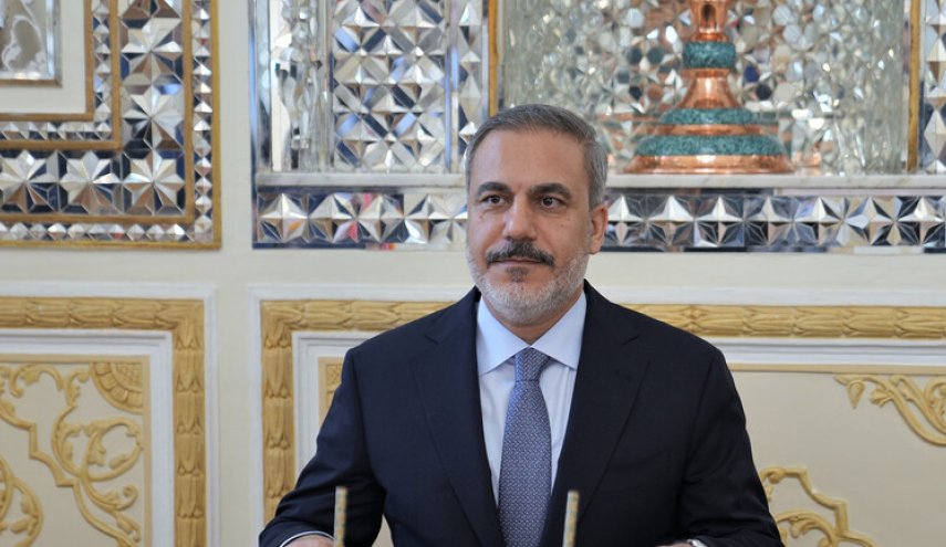 وزير الخارجية التركي: الهجمات الإسرائيلية البربرية على غزة تعد جرائم حرب