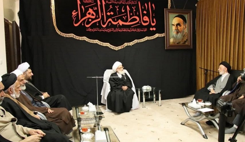 آية الله نوري همداني يؤكد ضرورة تشكيل جبهة موحدة في مواجهة الكيان الصهيوني