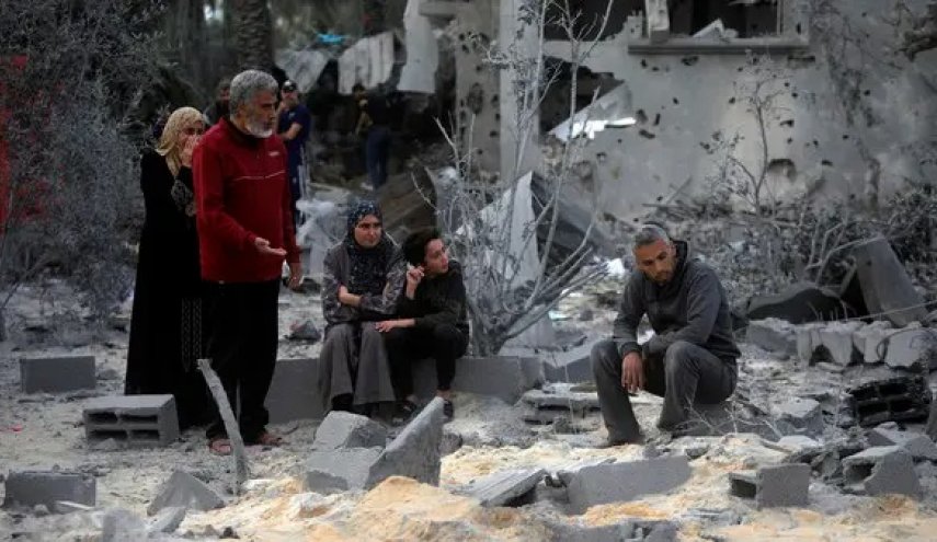 صورة/ممثلة أميركية تضرب عن الطعام دعماً للهدنة في غزة