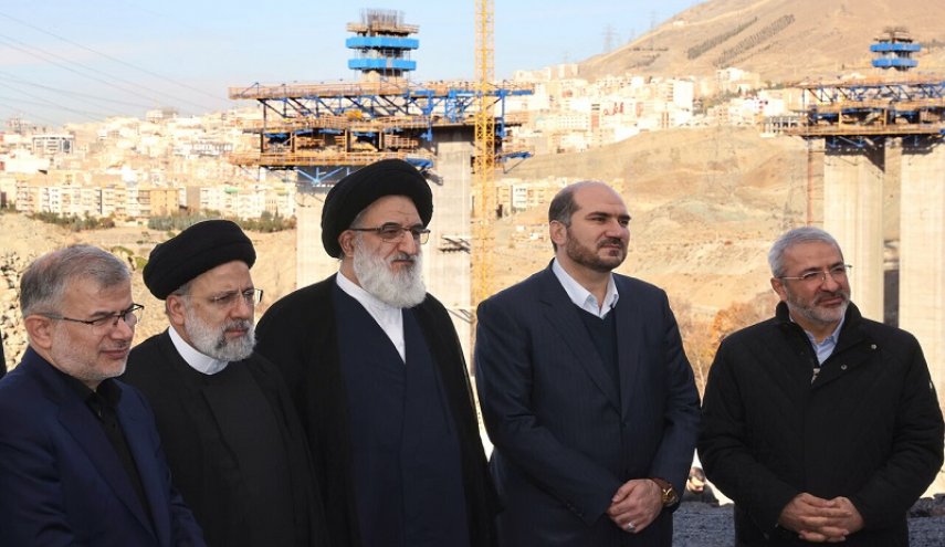 رئیس الجمهوریة يرعى مراسم افتتاح المرحلة الاولى من انشاء أكبر جسر في غرب آسيا