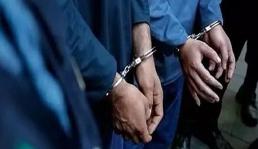 تفكيك شبكة لتهريب الأسلحة في محافظة كرمان جنوب شرق ايران