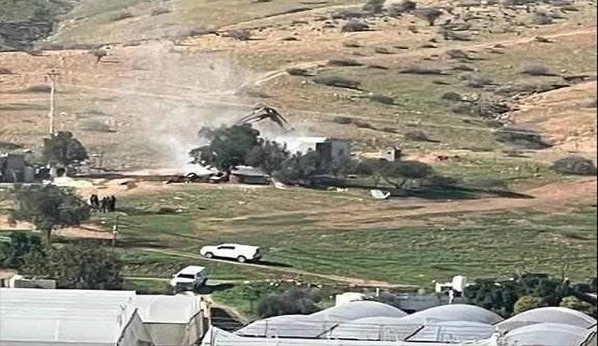 الاحتلال يشرع بهدم منازل في فروش بيت دجن شرق نابلس