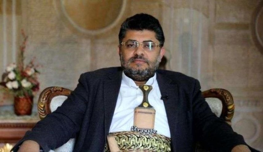 صنعاء تطالب السفن برفع لافتة كتب عليها هذه الجملة..