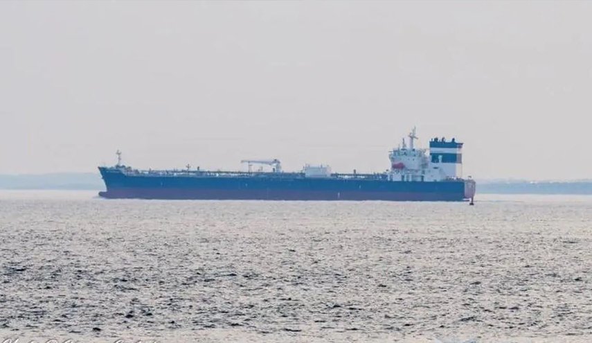 توقيف ناقلة نفط أميركية من قبل القوات البحرية للجيش الايراني