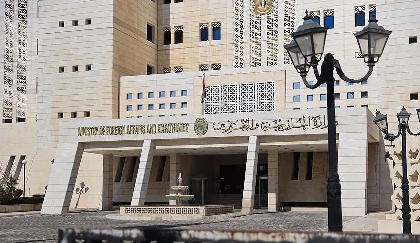 سوريا: نحاول احتواء الضربات الجوية الاردنية حرصاً على العلاقة الأخوية