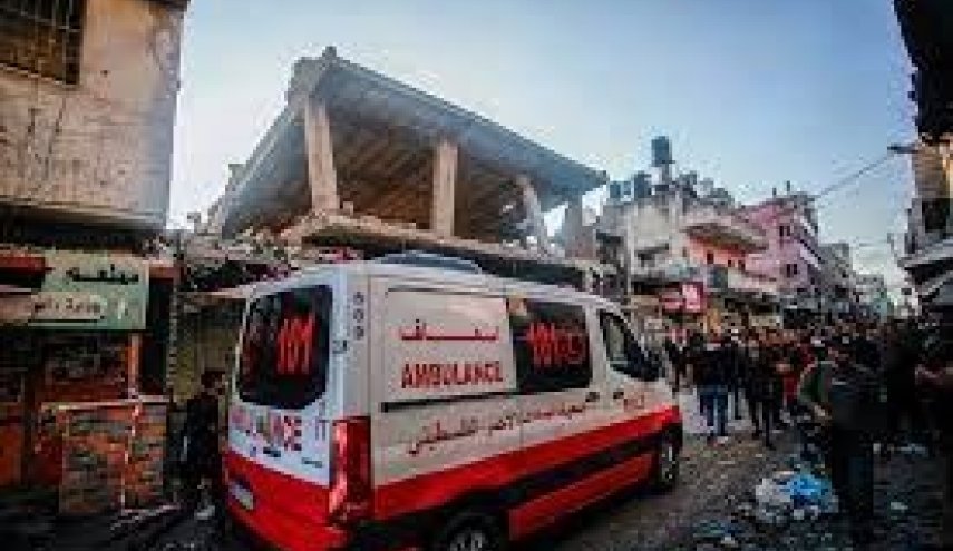 آليات الاحتلال تقتحم ساحة مستشفى الأمل بخان يونس