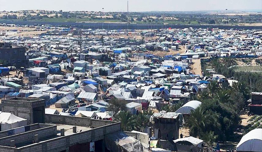 شاهد بالصور.. أكثر من 1.3 مليون نازح في رفح وسط ظروف قاسية 