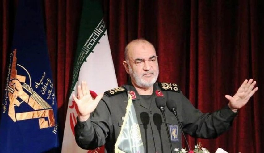 اللواء سلامي: إذا استهدف العدو سفننا سنضرب نفس العدد أو حتى أكثر