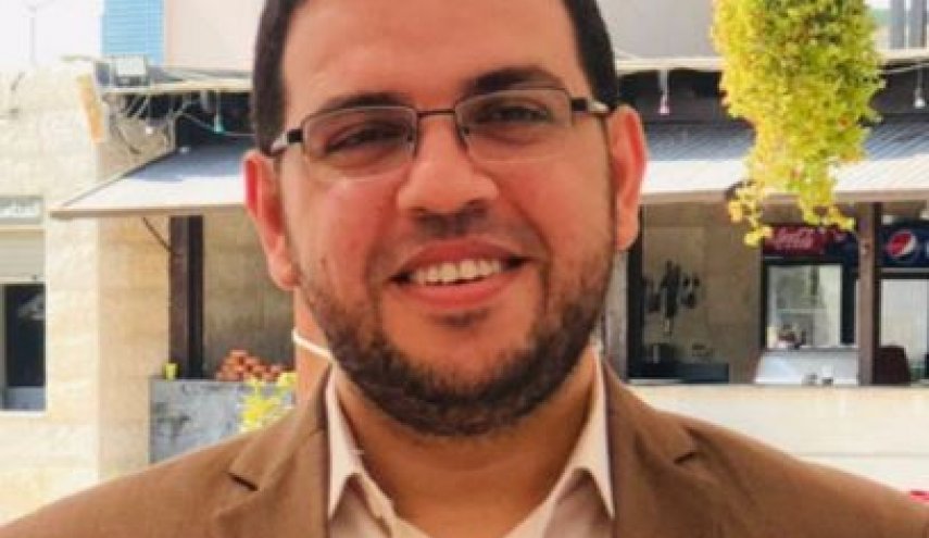 الاحتلال يغتال محللا سياسيا في غزة بعد ساعات من مقابلة تلفزيونية.. من هو؟