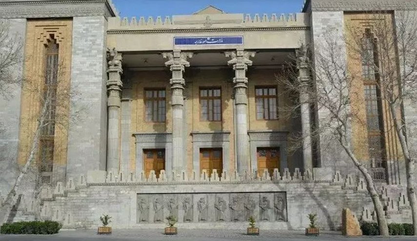 إيران تبلغ السفير الكويتي في طهران احتجاجها بشأن حقل آرش