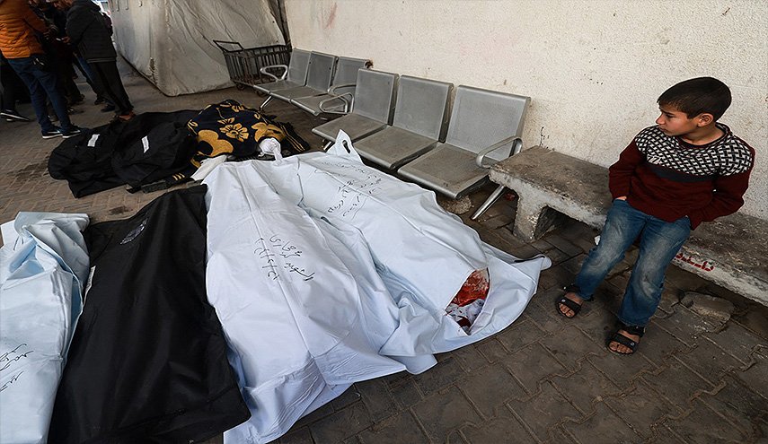 مجزرة جديدة وسط قطاع غزة تُخلف 40 شهيدا و100 جريح