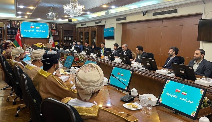 طهران ومسقط تتطلعان لتحقيق 4 مليارات في حجم التجارة المشتركة