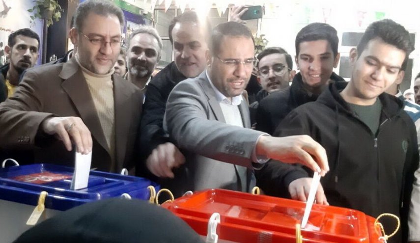 ایران تنتصر انتخابيا على حرب امريكا الهجينة  