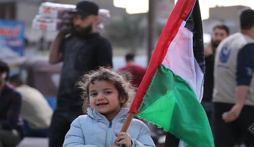 حملة تبرعات في بغداد دعما لغزة + صور 