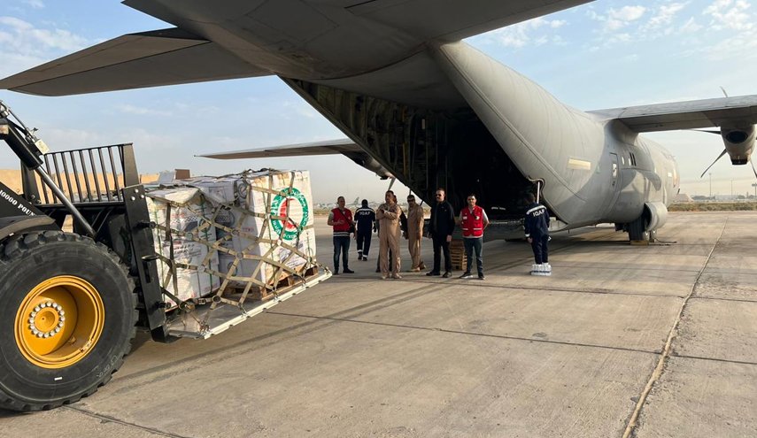 العراق يعلن وصول 482 طناً من المساعدات الى غزة