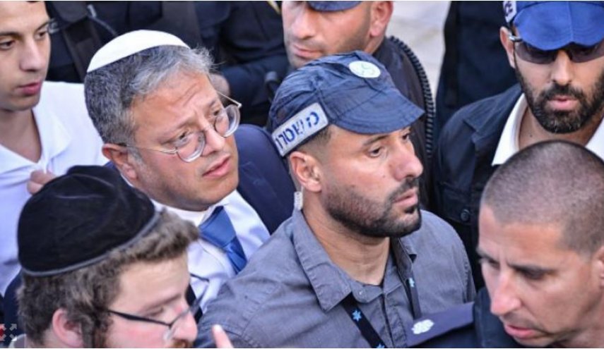 وزیر تندروی صهیونیست: به پلیس قاتل کودک فلسطینی جایزه اعطا شود!