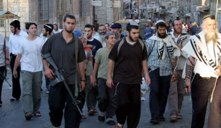 مسيرة استفزازية للمستوطنين في الخليل