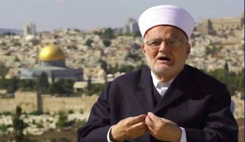الشيخ عكرمة صبري يرد على خرافة 'البقرة الحمراء' الصهيونية