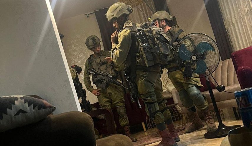 ارتفاع عدد المعتقلين الفلسطينيين في الضفة إلى 8165 منذ 7 أكتوبر