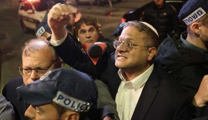 بن غفير يطالب بإعدام الأسرى الفلسطينيين لحل 