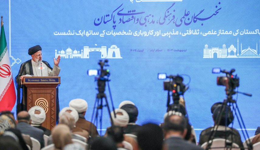 رئيسي : ارادة ايران وباكستان مبنية على تطوير العلاقات الشاملة
