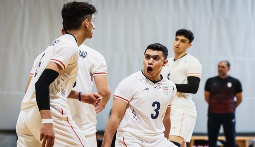 المنتخب الإيراني للكرة الطائرة المدرسية یتأهل إلى نهائي بطولة العالم