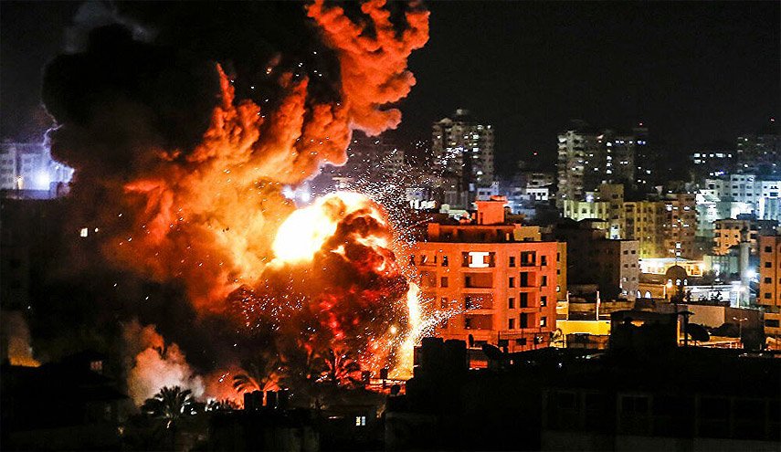 15 شهيدا بقصف للاحتلال استهدف منازل في رفح
