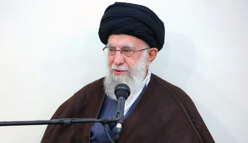 قائد الثورة يستقبل جمعا من قراء القرآن الكريم، ممن سيحجون هذا العام