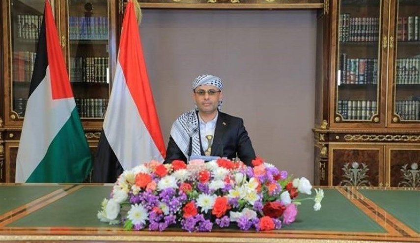 اليمن يعلن تأجيل الاحتفال بعيد الوحدة تضامناً مع إيران