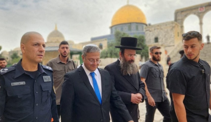 بن غفير يقتحم الأقصى لأول مرة منذ الحرب على غزة! دعا للسيطرة على المسجد!