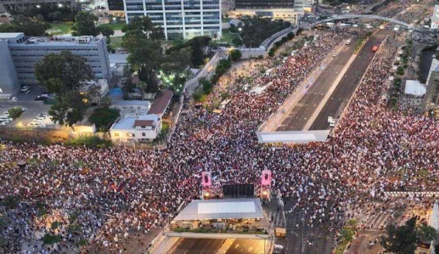 صور/تظاهرات ضخمة بمدن الاحتلال  تطالب بإسقاط حكومة نتنياهو