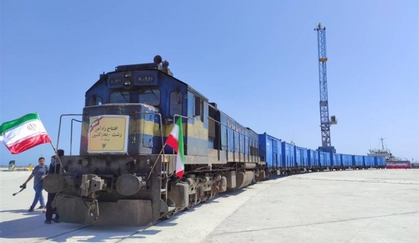 کارشناس روس: خط ریلی بندر کاسپین، گام مهم اقتصادی و ژئوپلیتیکی ایران بود
