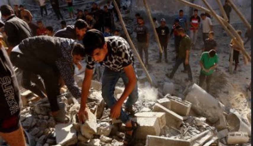 28 شهيدًا وعشرات الجرحى بمجزرة الاحتلال في مدرسة بمخيم جباليا