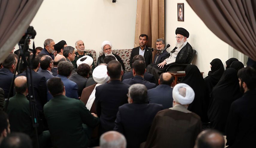 قائد الثورة:  مؤامرات العدو أصبحت اكثر تعقيدا وحرب اليوم حرب هجينة