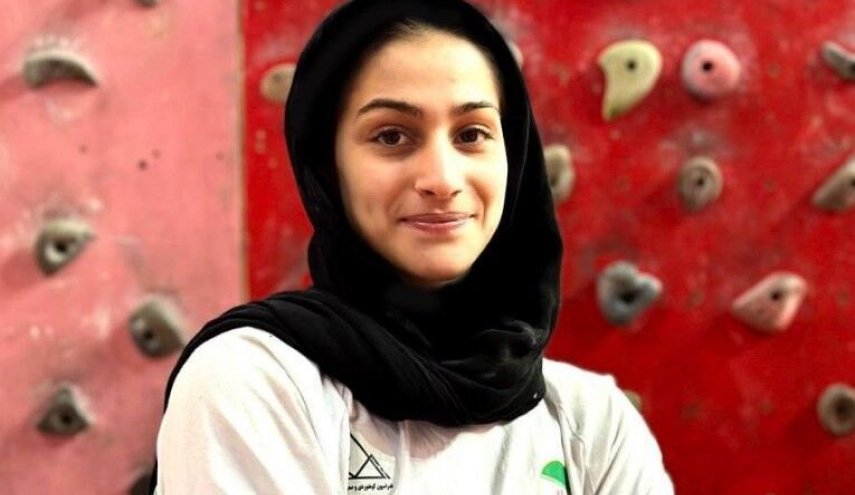 لاعبة إيرانية تحصد الفضية لتسلق الصخور